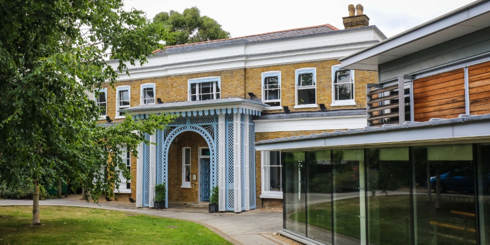 Rambert School 2 1 Aspect Ratio